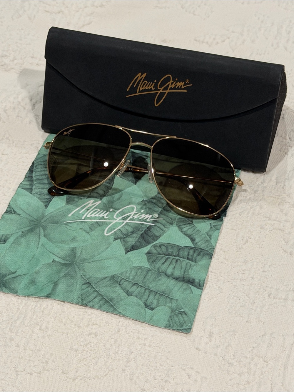 Maui Jim Gold Aviator Sunglasses MAVERICKS